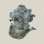 Diving helmet