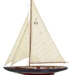 Sailing ship "Endeavour"