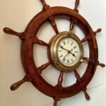 Steering wheel with clock